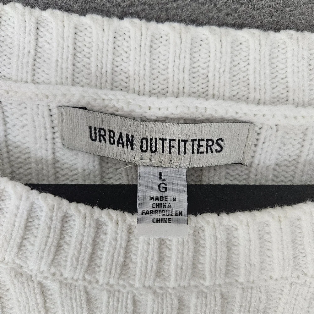 Urban Outfitters White Ribbed Crew Neck Cropped Sweater